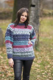 Sweter ręcznie robiony na drutach z włóczki No:1 a Sale Wint